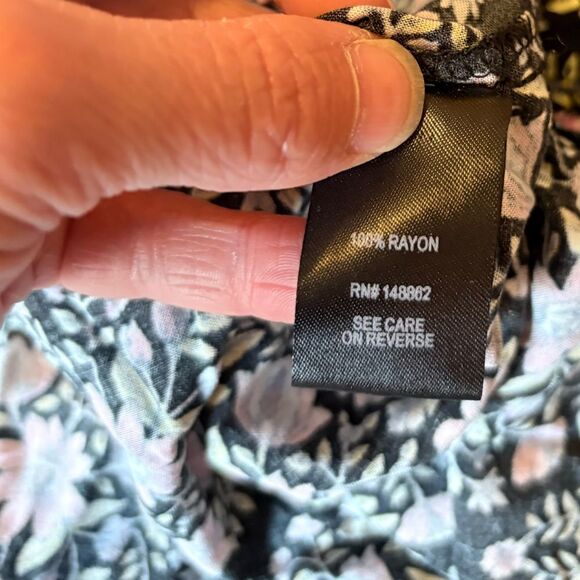 Torrid Smocked Skater Dress Floral Off The Shoulder Bell Sleeve Womens Size 2X - Picture 9 of 12